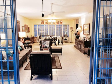 Resort in Pansol, 653sqm, 25M