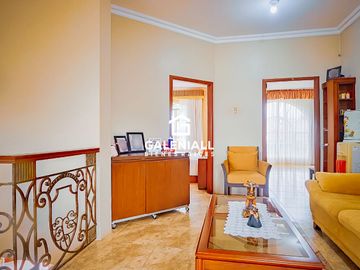 Casa Lujosa En Venta en Urbanización Privada, Machala