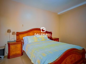 Casa Lujosa En Venta en Urbanización Privada, Machala