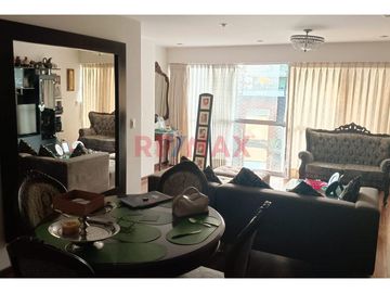 Venta de Dpto 1er piso 126 m2 en Surco