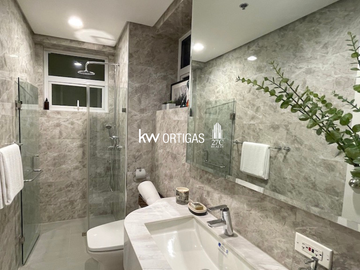 Beautiful Luxury 2BR Condo for Sale in Fortune Hill, San Juan City