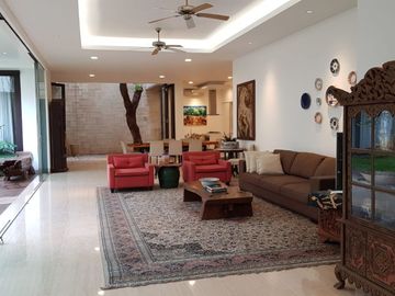 For Sale House 3 Floor Modern Furnished, Flood Free Location - Kemang, South Jakarta