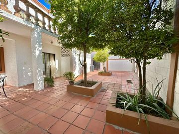 SE VENDE CASA EN CAPISTRANO