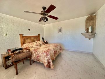 SE VENDE CASA EN CAPISTRANO
