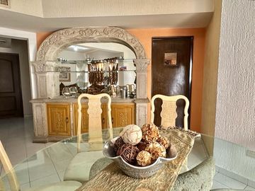 SE VENDE CASA EN CAPISTRANO