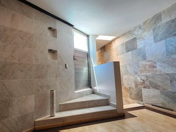 Casa en Venta con Jardín, Residencial La Moraleja, Pachuca, Hidalgo.
