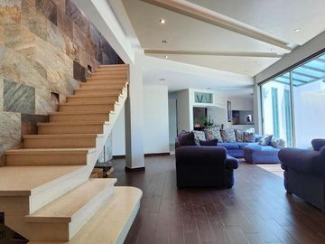 Casa en Venta con Jardín, Residencial La Moraleja, Pachuca, Hidalgo.