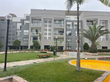 AMPLIO Y BIEN UBICADO DÚPLEX EN SURCO NUEVO