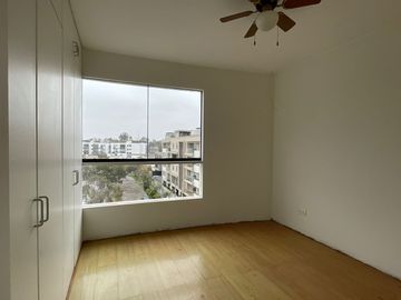 AMPLIO Y BIEN UBICADO DÚPLEX EN SURCO NUEVO