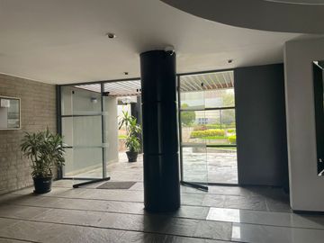AMPLIO Y BIEN UBICADO DÚPLEX EN SURCO NUEVO