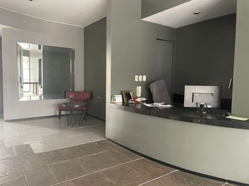 AMPLIO Y BIEN UBICADO DÚPLEX EN SURCO NUEVO