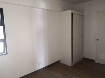 For Sale 2Bedroom Unit in Brentwood Mactan, Lapu-Lapu City