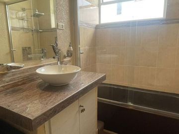 Casa Rentera de Venta en la Guanguiltagua