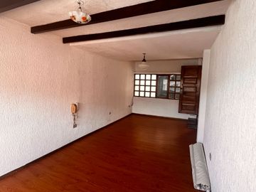 Casa Rentera de Venta en la Guanguiltagua
