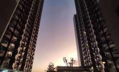 2 BEDROOM CONDO FOR SALE IN ROXAS BLVD PASAY CITY