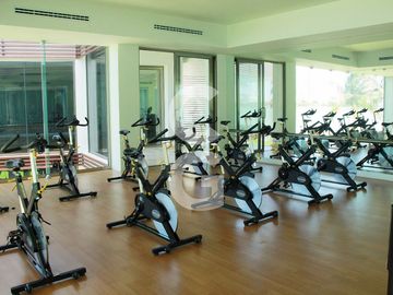 Casa en Venta en Cancun en Residencial Isla Dorada con Jardín Privado