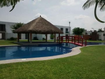 Casa en condominio con alberca en Yautepec Morelos