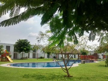 Casa en condominio con alberca en Yautepec Morelos