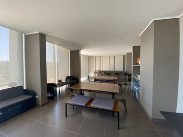SE VENDE 2 DORMITORIOS 2 BAÑOS,  SECTOR PONIENTE  DE VIÑA DEL MAR