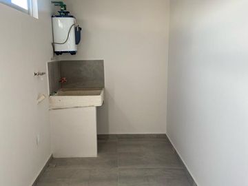 CASA EN VENTA Coto Soare Col. Solares Residencial. Zapopan, Jalisco.