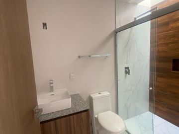 CASA EN VENTA Coto Soare Col. Solares Residencial. Zapopan, Jalisco.