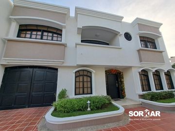 Casa en venta en Villa Santos