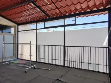 Casa de 3 Pisos en Venta en Zona Centro de Pachuca, Hidalgo.