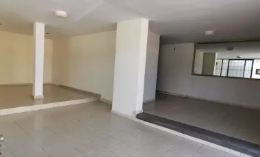 Casa de 3 Pisos en Venta en Zona Centro de Pachuca, Hidalgo.
