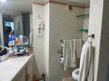 SE VENDE DEPARTAMENTO EN AV CRISTOBAL COLON COSTA AZUL A UNAS CUADRAS DE COSTERA