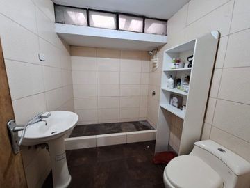 ALQUILER CASA DE 2 PISOS - SAN MARTIN DE PORRES