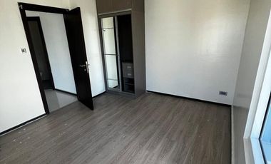 RENT TO OWN 2 BEDROOM CONDO IN TRION TOWERS BGC TAGUIG CITY NEAR SM AURA