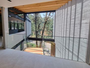 CASA NUEVA Y MODERNA EN VENTA