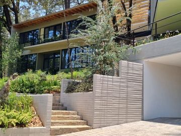 CASA NUEVA Y MODERNA EN VENTA