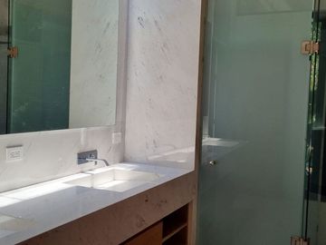 CASA NUEVA Y MODERNA EN VENTA