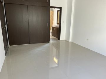 casa de venta en portoviejo dentro urbanizacion