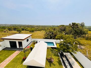 Hacienda en venta en Veracruz Amueblada, Loc. Aguada, Alvarado, Veracruz.