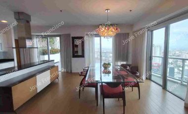 Condo for rent in Cebu City, Park Point 3-br , Penthouse Ayala Center RENTED