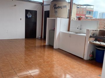 DUPLEX EN 2do PISO MAS AIRES