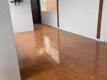 DUPLEX EN 2do PISO MAS AIRES