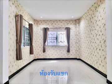 ขายบ้านแฝดบ้านพร้อมที่ดิน 37.1 ตร.วา   หมู่บ้านกรีนเนอรี่ (พันธุวงษ์)