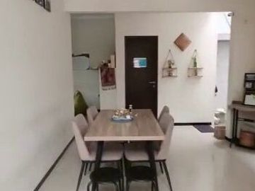 Rumah di Royal Ketintang Regency Termurah Siap Huni Dekat Gayungsari