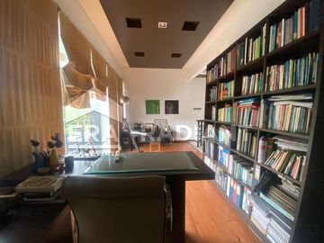 Flamingo, Bintaro Sektor 9