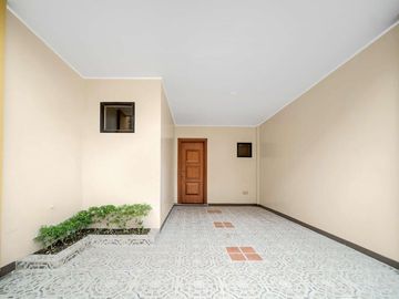 Loanable to PAGIBIG Near SRP Talisay Along the Road Preselling/RFO House & Lot inside Gated Subdivision