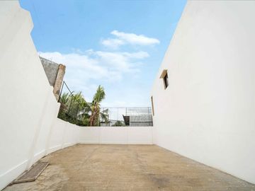 Loanable to PAGIBIG Near SRP Talisay Along the Road Preselling/RFO House & Lot inside Gated Subdivision
