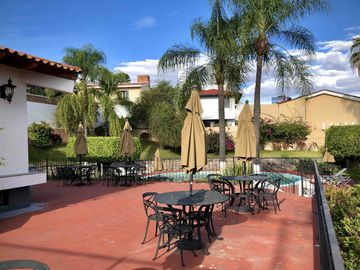 Casa De Lujo en Venta Royal Country Zona Andares Puerta De Hierro Zapopan
