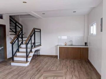 Bacolod Townhouse / Apartment for sale near Robinson Mall and Lacson Street
