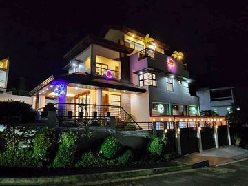 Modern 3 storey house in Monteverde Taytay Rizal 20M