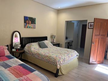 Pre-Owned House in Ponderosa Leisure Farms Silang Cavite near Tagaytay City