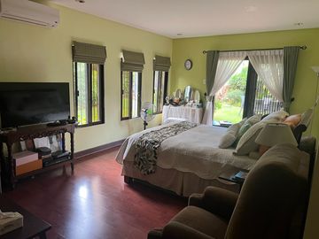 Pre-Owned House in Ponderosa Leisure Farms Silang Cavite near Tagaytay City