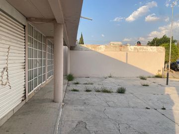 LOCALES EN VENTA EN EL PUEBLITO/ CORREGIDORA, QUERÉTARO